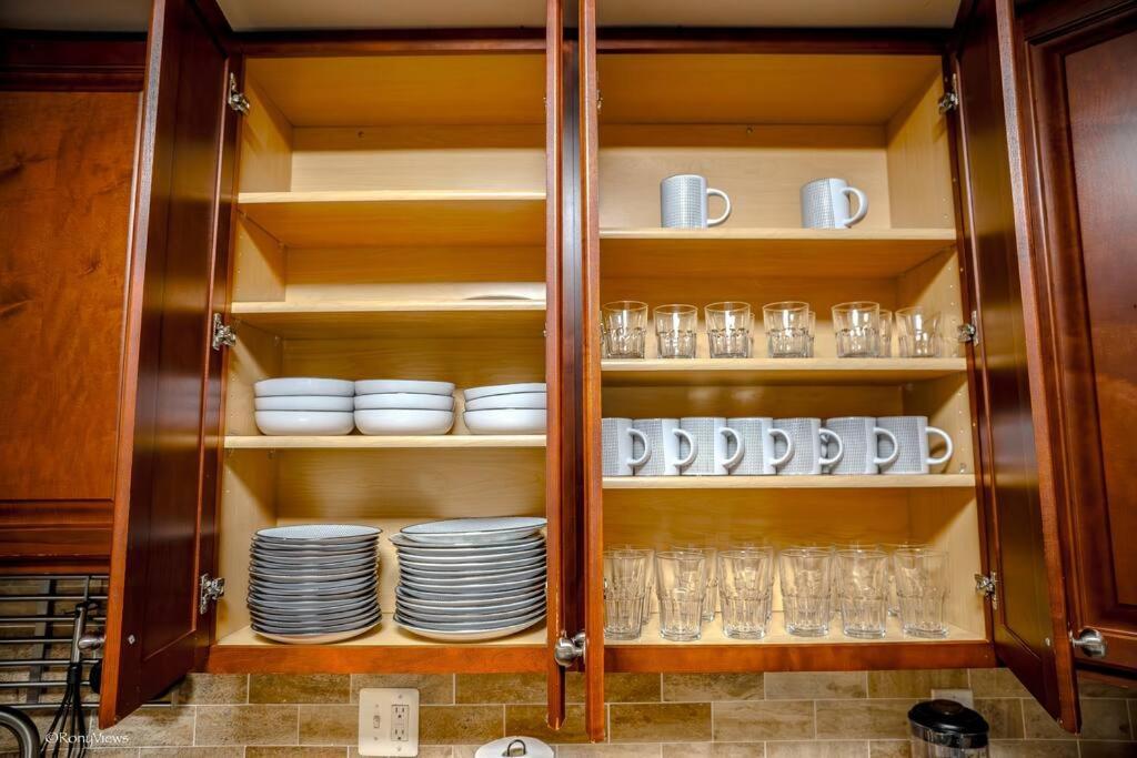 Dc's Presidential Style Retreat,22 Guests,king Bed, Wifi Holiday home *